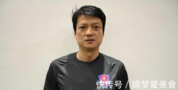 寰岛|力压孙继海成为国足主力,险获亚洲冠军,29岁成中超最年轻教练