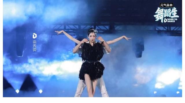 《舞蹈生》总决赛完美收官 栾天奕万众期待票选第二