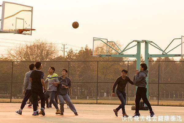 诱发|不容易得癌的人,都具备什么条件专家说出4个,你有没有