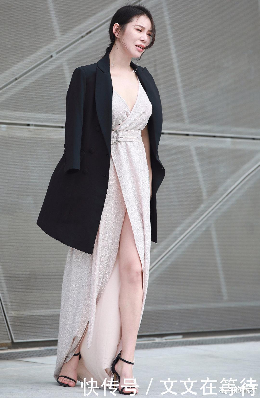 身姿|模特身材穿长裙,尽显玲珑好身姿,让人羡慕