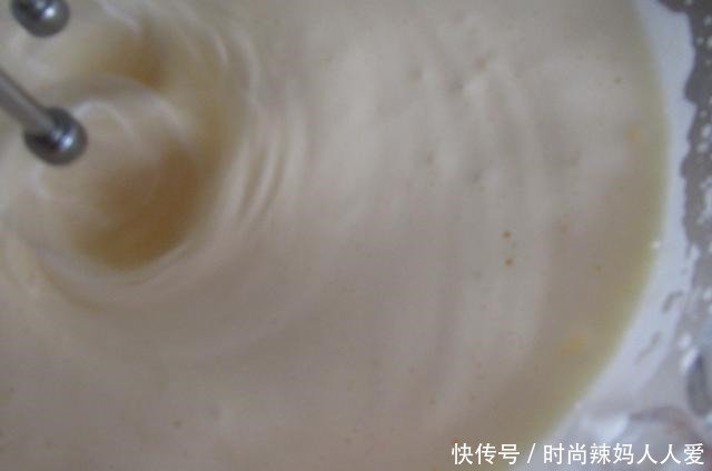 蛋糕|蛋糕这样做真简单,只要1步做对了,暄软喷香比买的好,赶紧试试