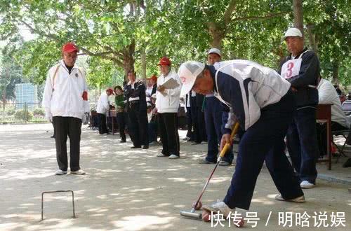 血压|高血压人群养生全天有三个时间段要注意，稳定血压避免危险