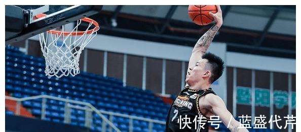 nc张镇麟迎23岁生日!辽篮祝福太暖心,有望成中国男篮领军人物!