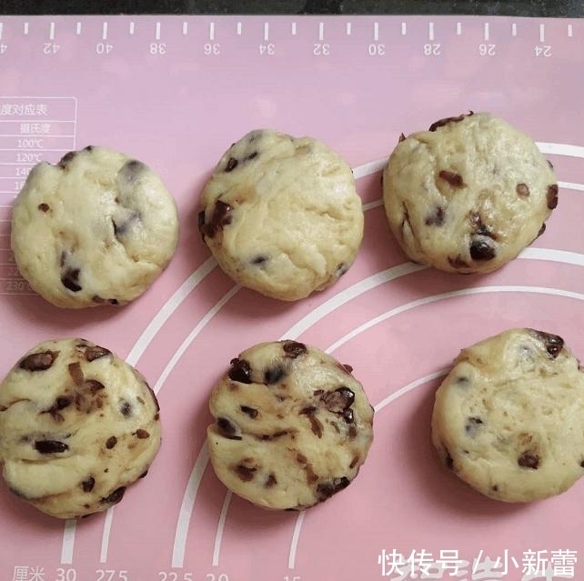 酥脆|儿子看我做这饼满脸嫌弃, 出锅后争着吃, 酥脆香甜, 还怨我做少了