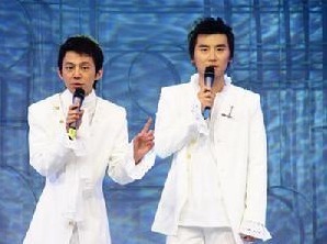 脱口秀 当年搭档汪涵何炅红透半边天,如今直播带货推广方言渐行渐远