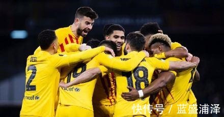 奥斯梅恩|特劳雷双助攻,阿尔巴传射!巴萨4-2那不勒斯,总分5-3晋级淘汰赛!