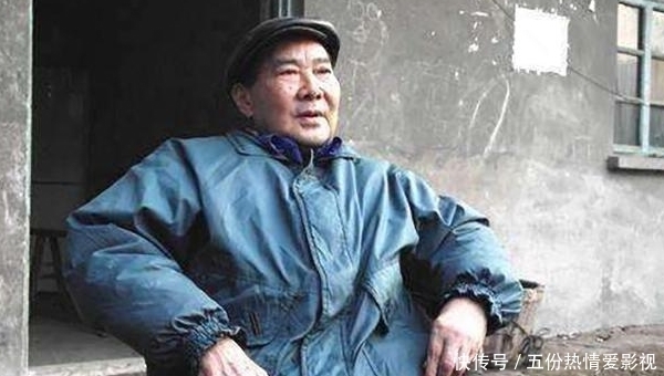 儿子|杨家将第37代传人苦恼万分,身怀绝技却一无是处,儿子只能打工