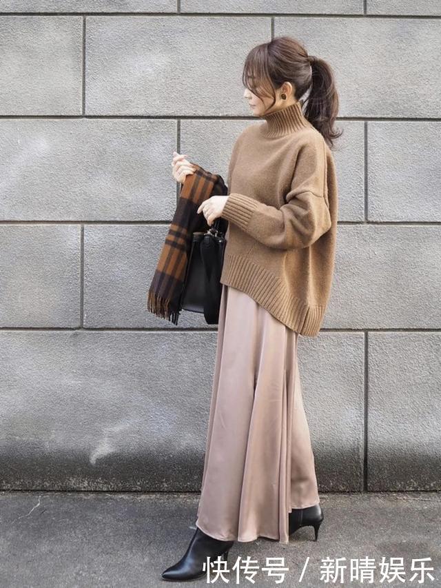 看似普通的高领毛衣别乱搭,日本博主们太会穿,优雅又气质
