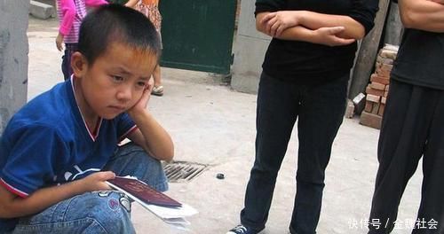 自恋|儿子有这“3个缺点”，家长先别着急管，长大后孩子更有出息