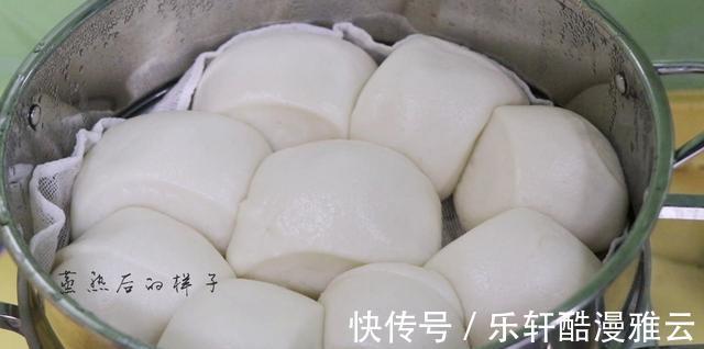 馒头|不醒发就能做的牛奶小馒头，奶香松软，一口一个停不下来