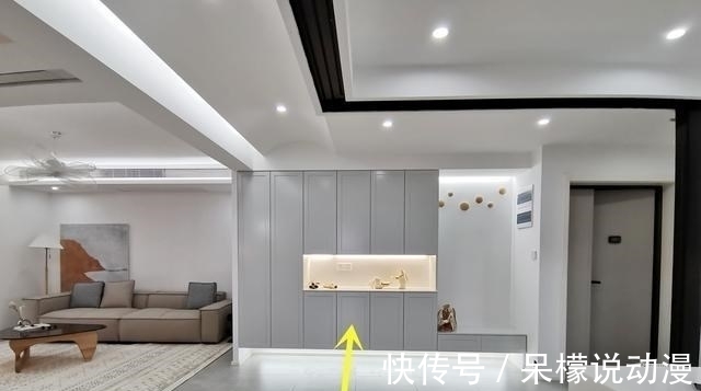 收纳|我确定分离式双玄关好用，一个保颜值，一个收纳，下套房也照着装