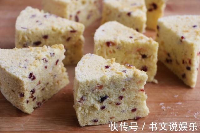 剩米饭也能做蛋糕加鸡蛋一起打发,口感软糯还有营养