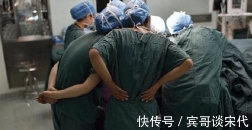 生产|“我不是表演节目!”孕妇生产时遭10余个实习生围观,引发难产