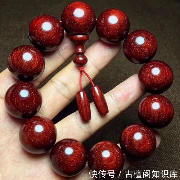 小叶|刚入坑 小叶紫檀 各种花纹如何选择?