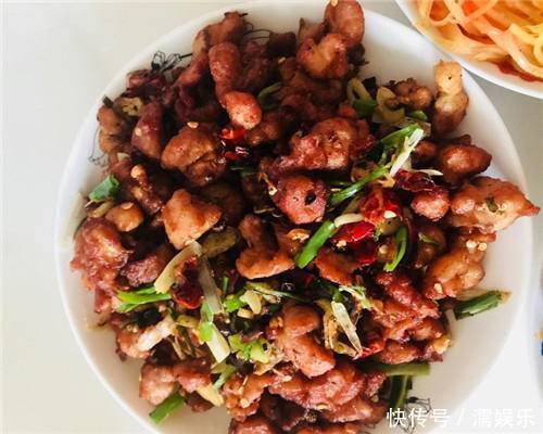 此菜又麻又辣,红红火火,和米饭很配,一不小心就食会撑