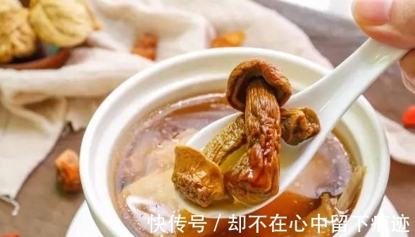 感染|女子身上2处发痒，或子宫已经亮起“红灯”，可能是HPV来了