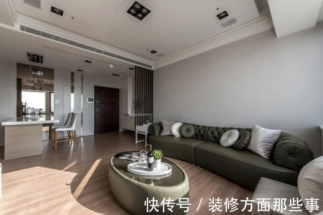 图书馆|95平港式风二居室简洁明快的装饰,大方自然,不繁杂琐碎