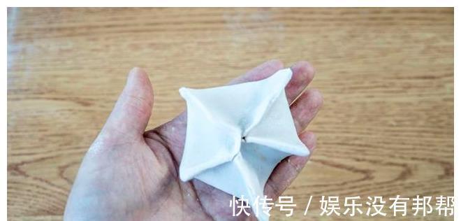 柠檬汁|紫甘蓝居然可以这样吃,不用炒不凉拌,营养又美味,孩子点名要吃