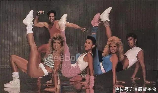 干掉|15年血亏28亿?这个曾干掉耐克的大牌,如今再也撑不住了