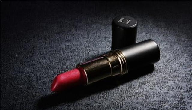 口红 女人天天涂口红,和偶尔涂口红,差别这么大,看完你还涂吗