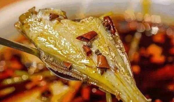  3种因颜值劝退吃货的鱼，营养价值极高，第2种市场上卖的没脑袋