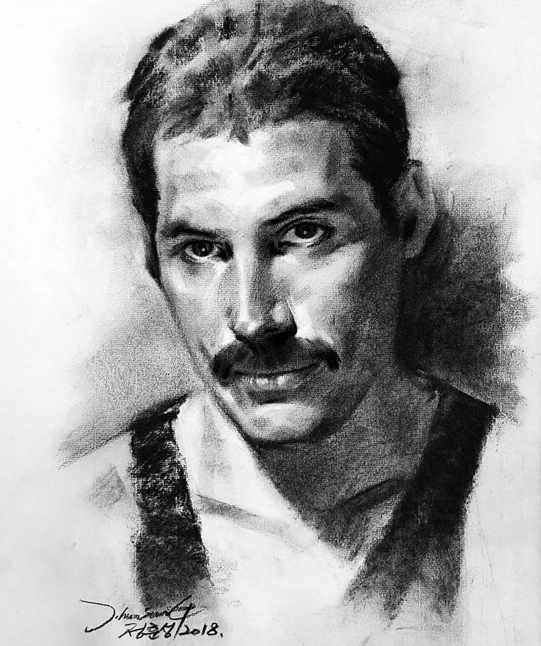 小孩童$画皮画骨难画魂,他用木炭条把肖像画活了