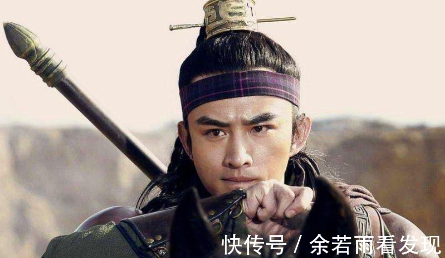 董平#水浒中有一剧情漏洞,方腊派出两大蠢人,杀了梁山一方的两大蠢人