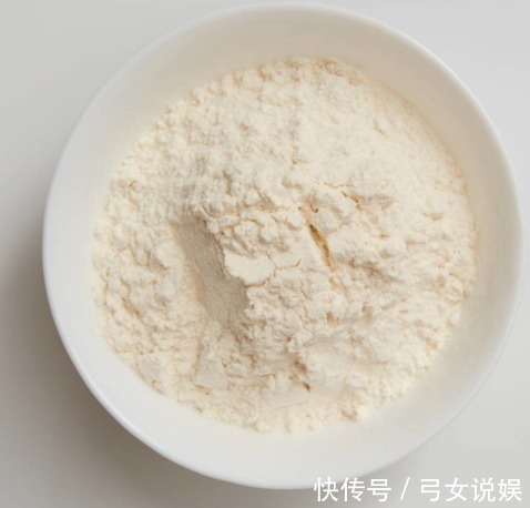 发面|电饼铛烙饼总发硬那是你用错方法，教你一招破解，饼香软有层次