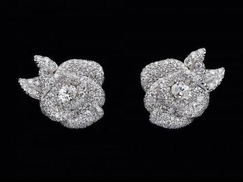 Dior新一季高级珠宝系列「RoseDior」：致敬经典玫瑰