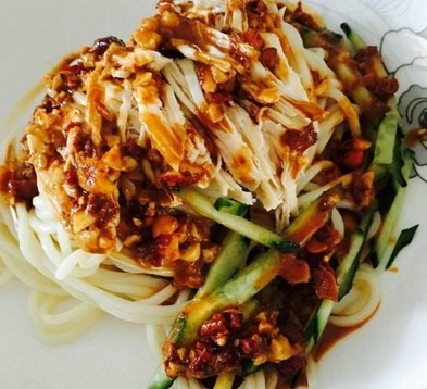 不想做饭,这5道爽辣开胃的家常凉面,清爽好吃很开胃