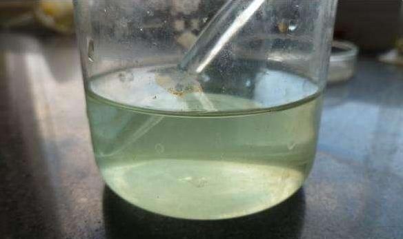 铁钉|用这2种“肥水”养花,比淘米水食醋水靠谱的多,养啥花都“旺”