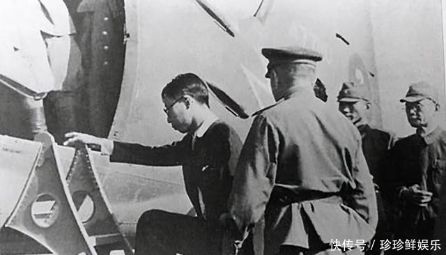 回忆|溥仪回忆第一次服侍人:倒了水端给苏联士兵,怕有毒自己喝第一杯