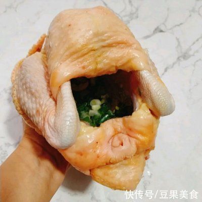 福气年夜菜丨唇齿留香的葱香酱油鸡