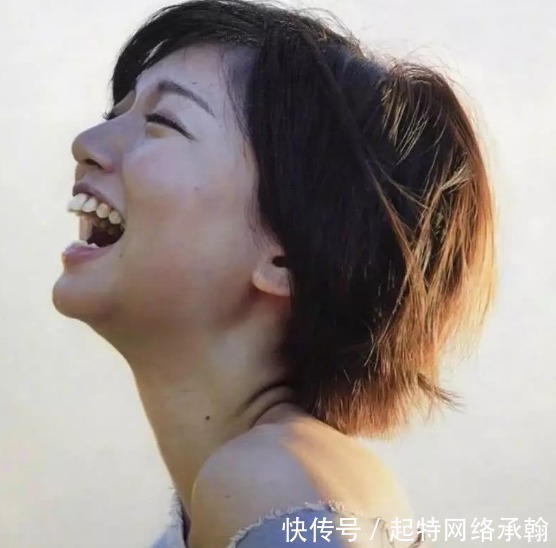 艺术家!日本艺术家挑战冷军,画作放大之后看到汗毛竖竖起来,太厉害了