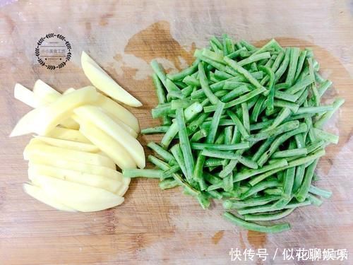 下饭|天冷后,3种食材一锅出,喷香下饭,——营养均衡,别错过