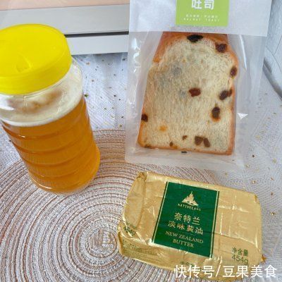 #奈特兰草饲营养美味#蜂蜜面包条