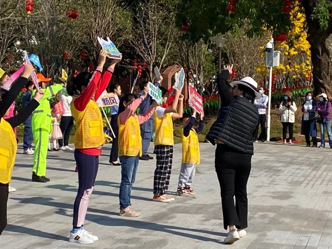 老年|多图+视频来袭！这场精彩快闪在江门多地上演，你遇到了吗？