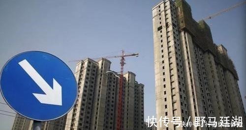 四户|为什么很多人都吐槽两梯四户两梯四户选中间户还是边户!