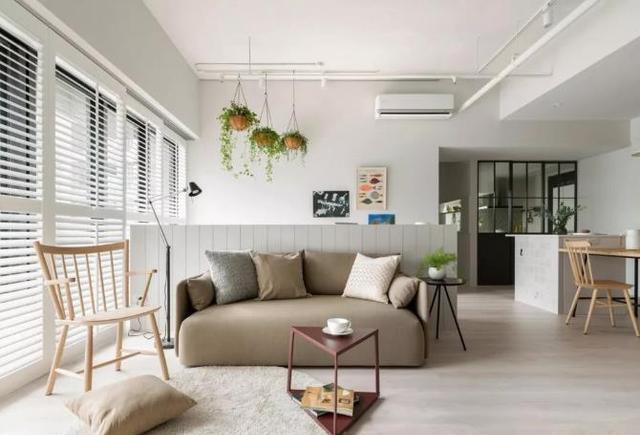 客厅|阳台和客厅打通后,衣服晾哪里?5种办法解决,让你不再困扰!