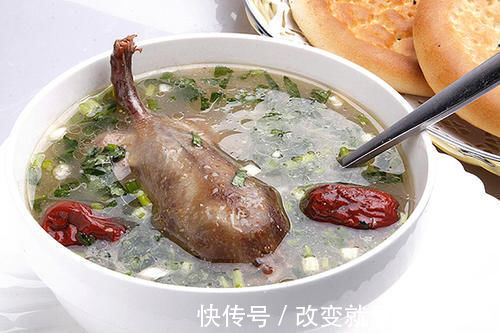 保健食疗|天麻炖鸽子的功效与禁忌,胎儿补脑、治疗头晕头痛