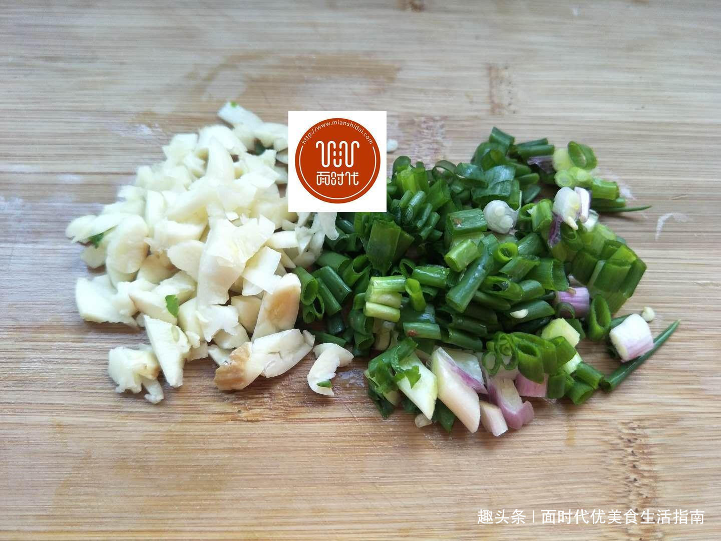 鸡蛋别再炒西红柿了,加它一起炒,加快身体代谢,减肥!