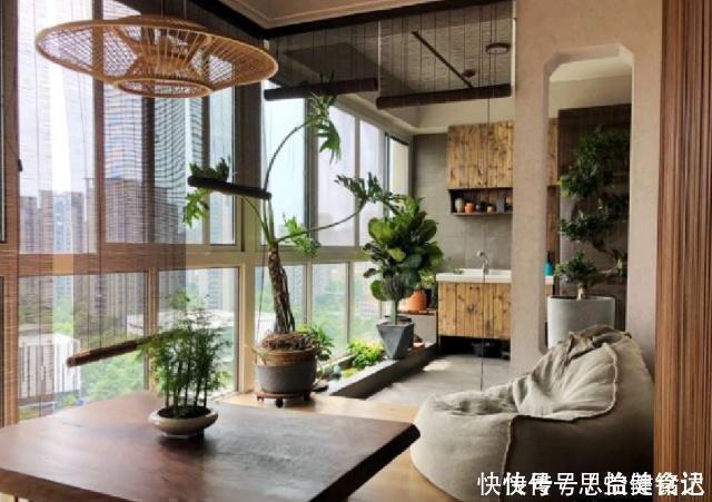 阳台|老公硬把阳台加宽了40cm,完工后美观又实用,估计你们没见过!