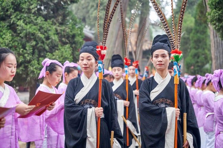 故里|5月13日，孟子故里山东邹城举行纪念孟母孟子大典