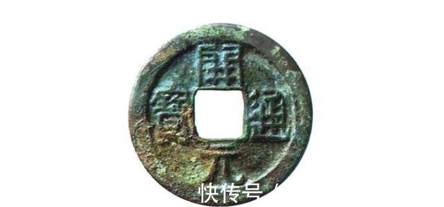 钱币$开元通宝能值10万元这几个特点与众不同!