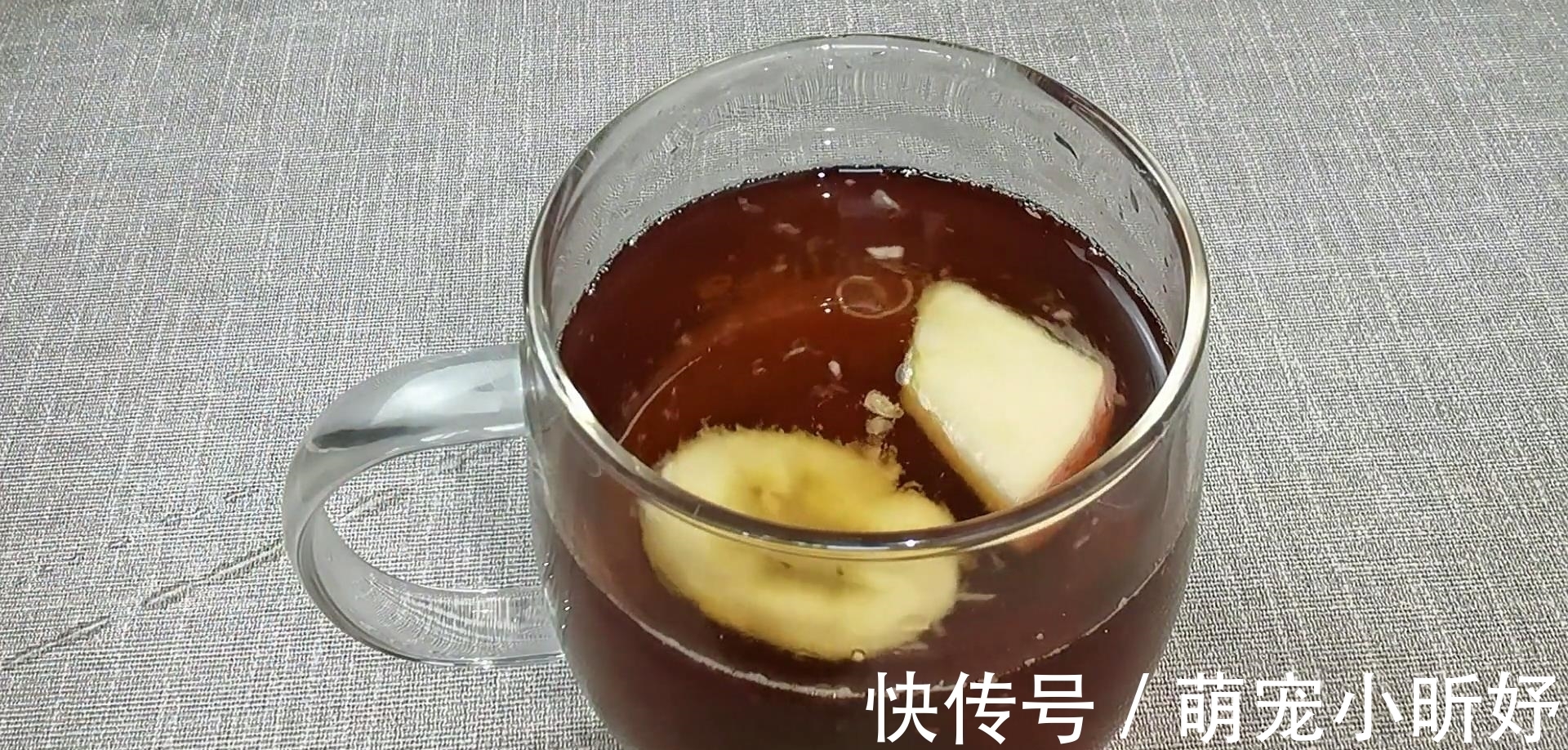 朋友介绍的减肚子的方法真神奇，一个月大肚腩不见了，效果太好了