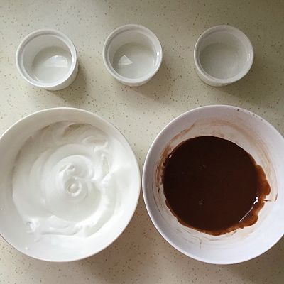 可可豆杯子蛋糕