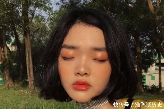 高鼻梁|女生脸上有这3个“特征”,塌鼻子比高鼻梁更心动,异性缘飙升!