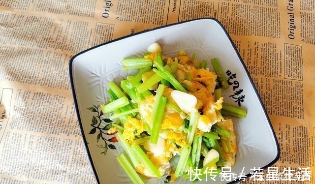 香芹段|买鸡蛋挑大个，颜色选白壳，蛋黄越黄越营养别被摊贩“忽悠”了