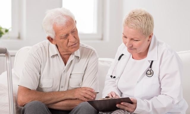 高血脂|血脂高的人不用怕，常吃3菜，多喝1水，清扫血液垃圾，血液不粘稠