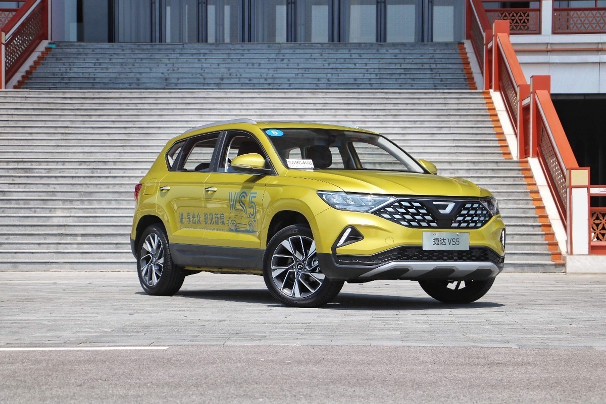 神仙打架,宝骏RS-3对比捷达VS5,怎么选?